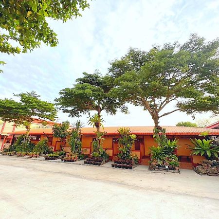 Khong Chiam Hotel Ngoại thất bức ảnh